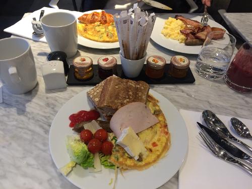 Book Pullman Paris Tour Eiffel, Paris from $222/night - Hotels.com