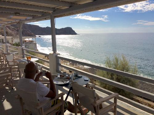 Book Artemis Deluxe Rooms, Milos, Greece - Hotels.com